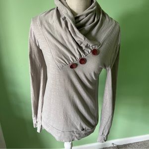 Womens grayish-tan top size medium